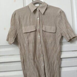 Lisa Josephs women's cream short sleeve button down front pockets shirt size S